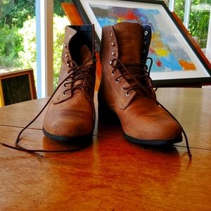 Ariat Competitor Lace-Up Ropers, Women's size 9.5, Distressed Brown